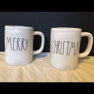 Rae Dunn set of Merry Christmas mugs